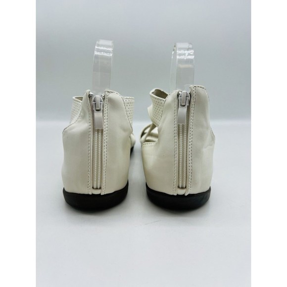 ALEXIS Bendel Women's Daere Perforated Crisscross Sandals - White, Size US 7.5M - Picture 5 of 8